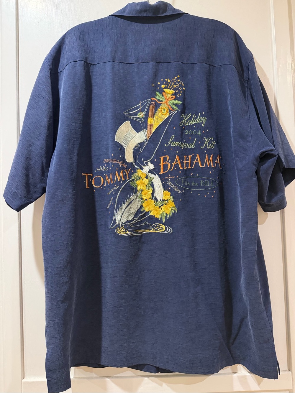 Tommy Bahama Vintage 2004 Navy Blue Short-Sleeve Holiday New Year Shirt S